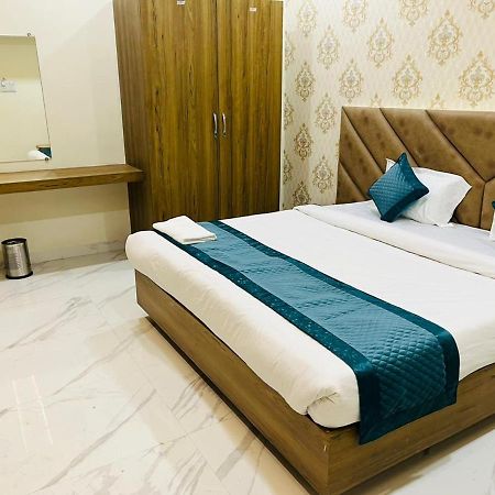 Jmc Hotel Vk 22 Akolia Екстериор снимка