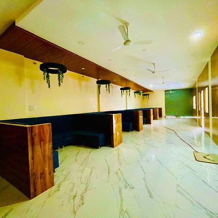 Jmc Hotel Vk 22 Akolia Екстериор снимка