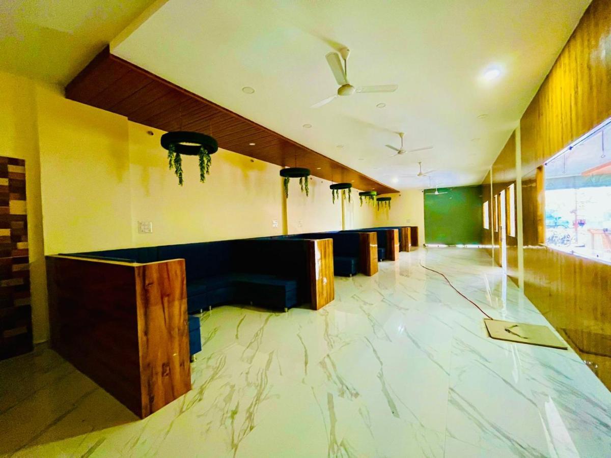 Jmc Hotel Vk 22 Akolia Екстериор снимка